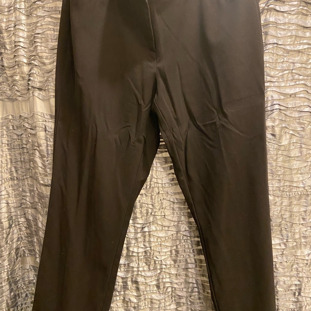 New York & Company Women’s  Sleek Black Dress Ankle Pants Size 10